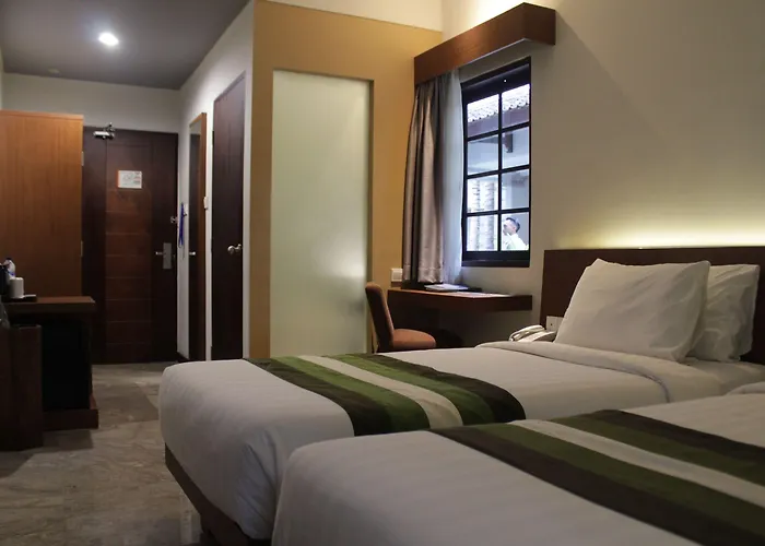 Hotel Grand Whiz Bali 4*