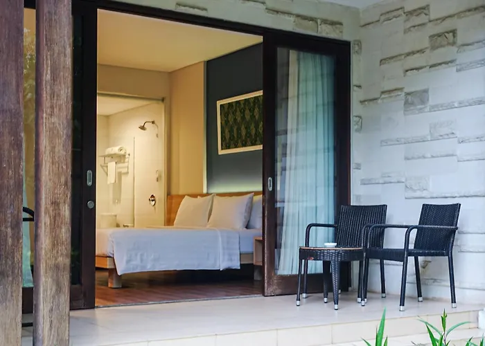Hotel Grand Whiz Bali 4*