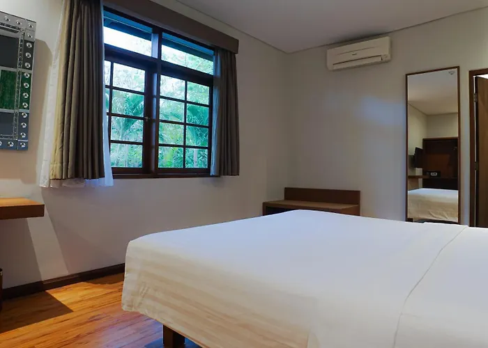 Hotel Grand Whiz Bali