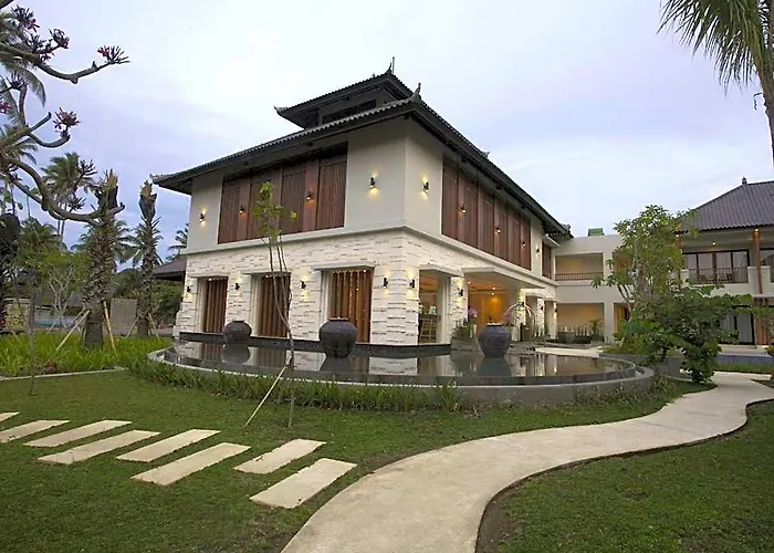 Grand Whiz Bali Hotel Nusa Dua (Bali)