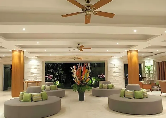 Hotel Grand Whiz Bali 4*