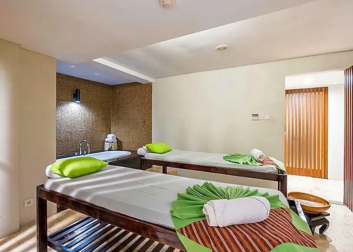 Grand Whiz Bali 4* Nusa Dua (Bali)